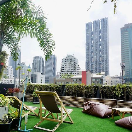 Hash Apartment With Unique Chill Design At Silom Soi 3 Бангкок Экстерьер фото
